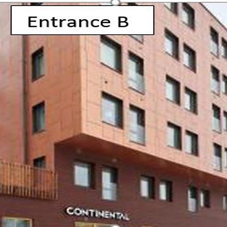 Continental Apartment Hotel Knivsta Knivsta  Exterior photo